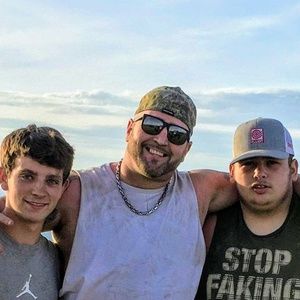 Meet your Posher, Robin